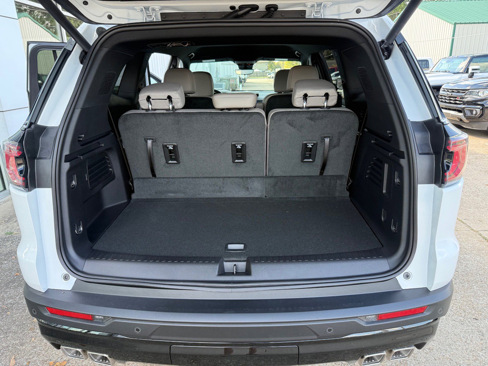 New 2026 GMC Acadia Elevation w/ Black Edition image 13