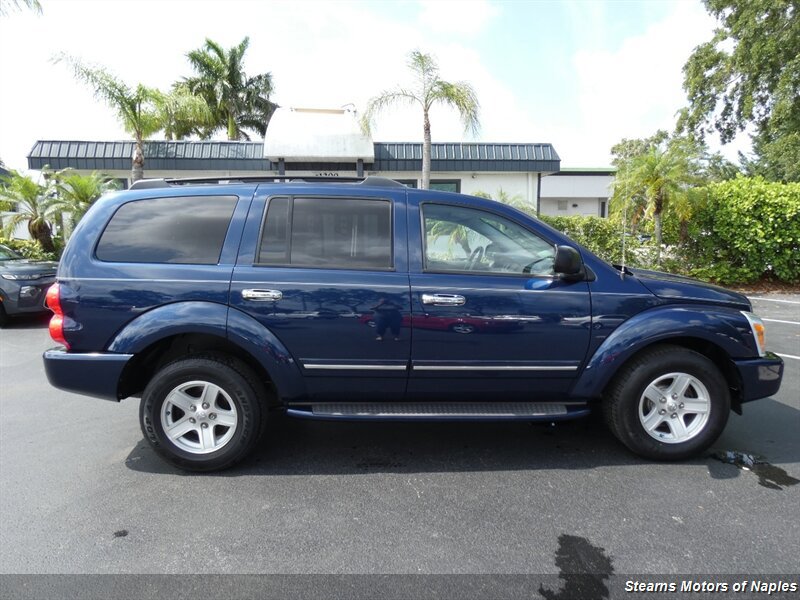 Used 2005 Dodge Durango Limited w/ Trailer Tow Group AWD/4WD image 2