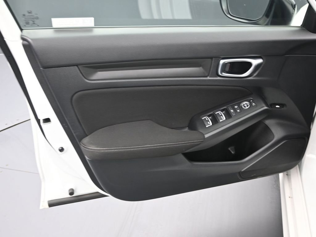 Used 2022 Honda Civic Sport image 11