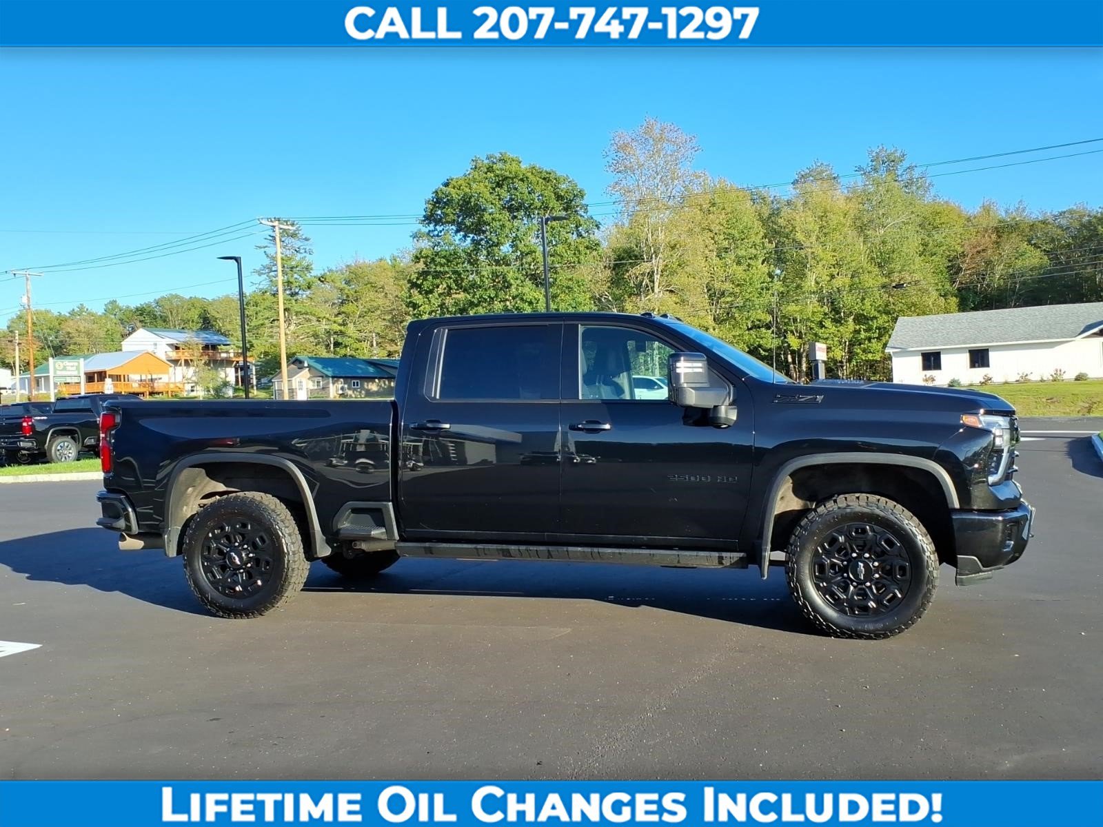 Used 2024 Chevrolet Silverado 2500 LTZ w/ LTZ Plus Package AWD/4WD image 4