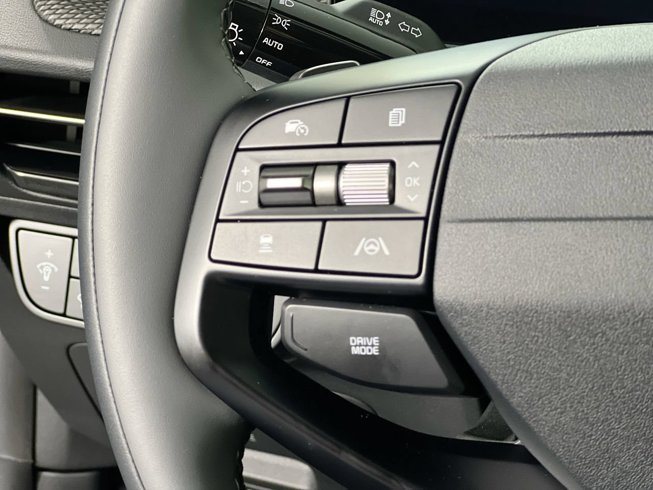 New 2026 Kia EV6 Light RWD image 16