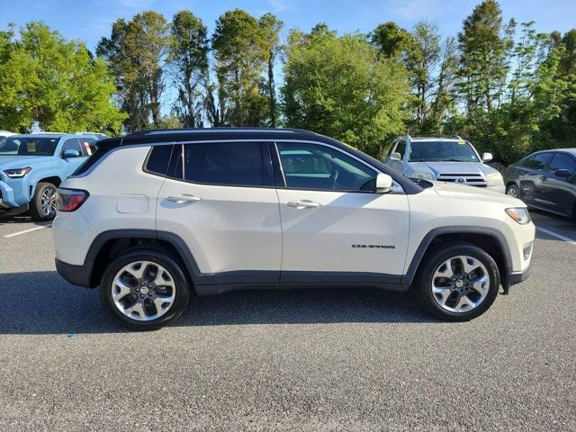 Used 2018 Jeep Compass Limited w/ Navigation Group image 4