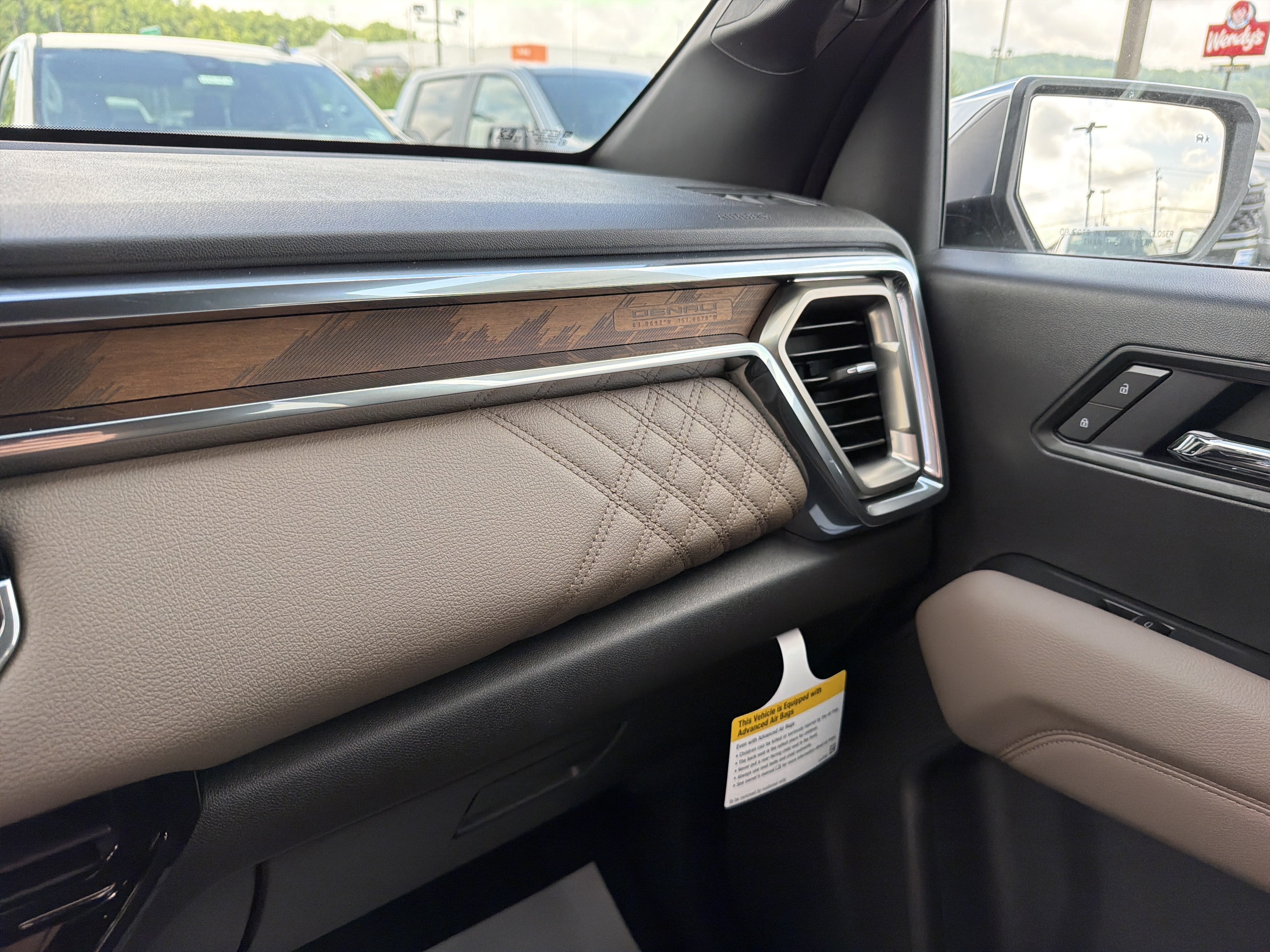 New 2026 GMC Canyon Denali AWD/4WD image 23