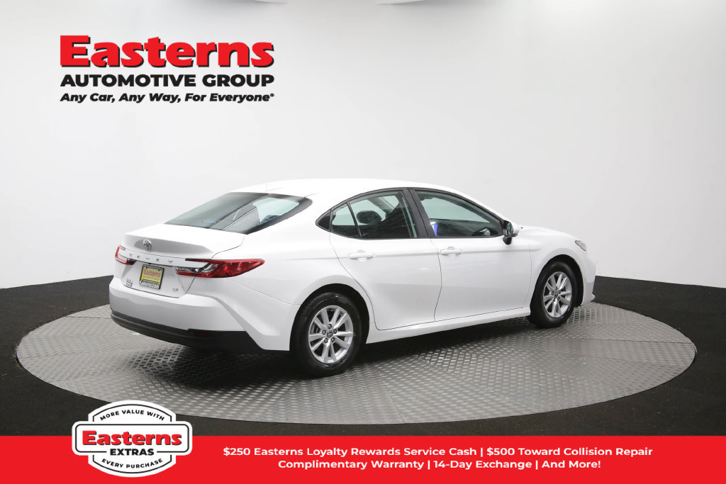 Used 2025 Toyota Camry LE w/ Convenience Package FWD image 42