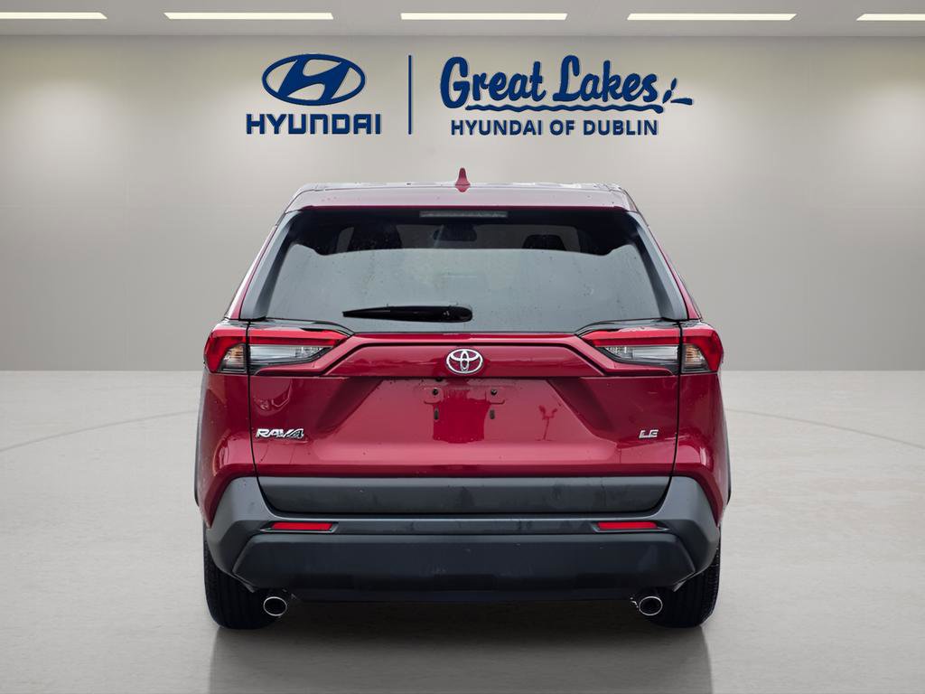 Used 2024 Toyota RAV4 LE FWD image 4