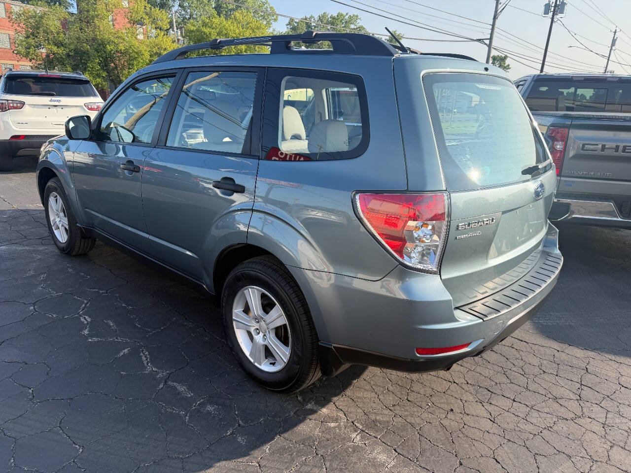 Used 2010 Subaru Forester 2.5X AWD/4WD image 4