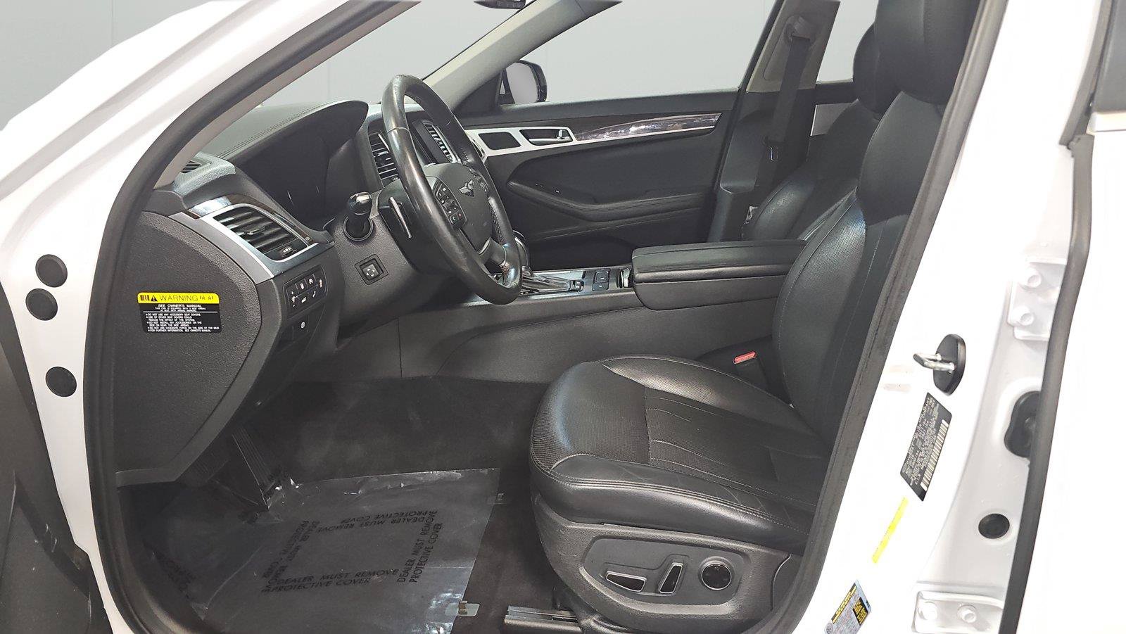Used 2017 Genesis G80 3.8 AWD/4WD image 10