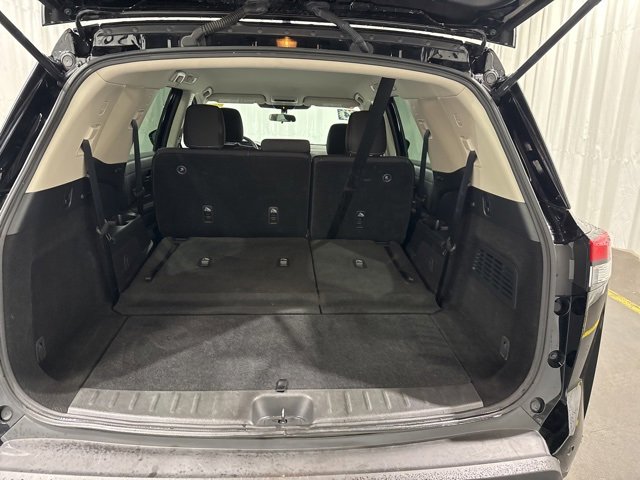 Certified 2024 Nissan Pathfinder S image 13