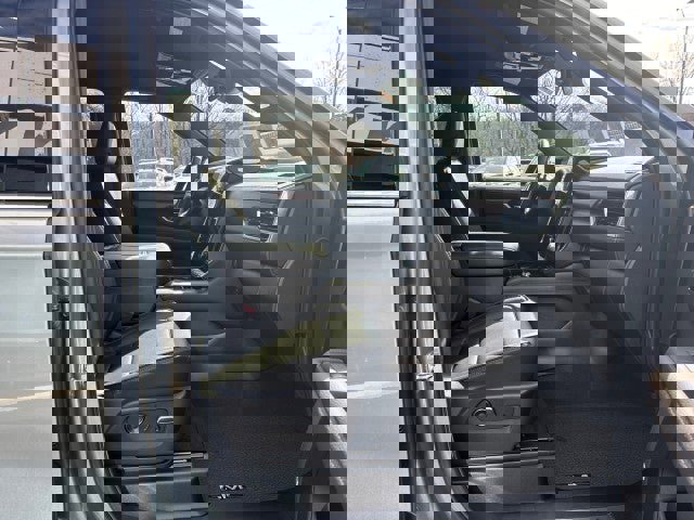 New 2026 GMC Yukon XL Denali image 44