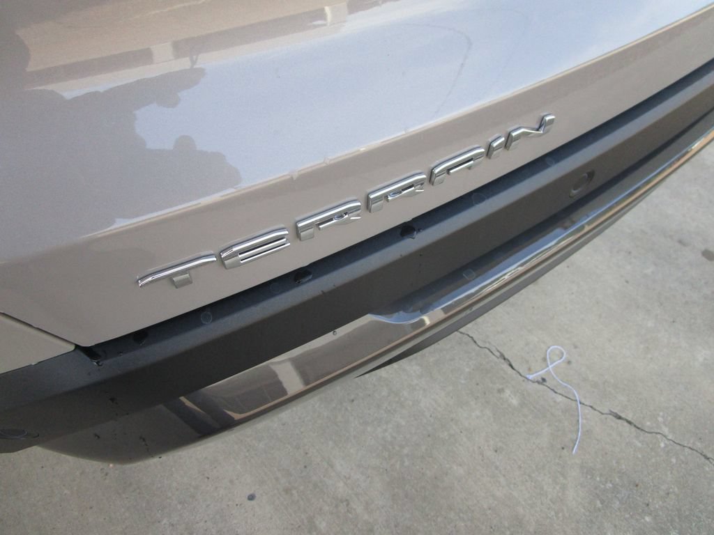New 2026 GMC Terrain Elevation w/ Technology Package II FWD image 11