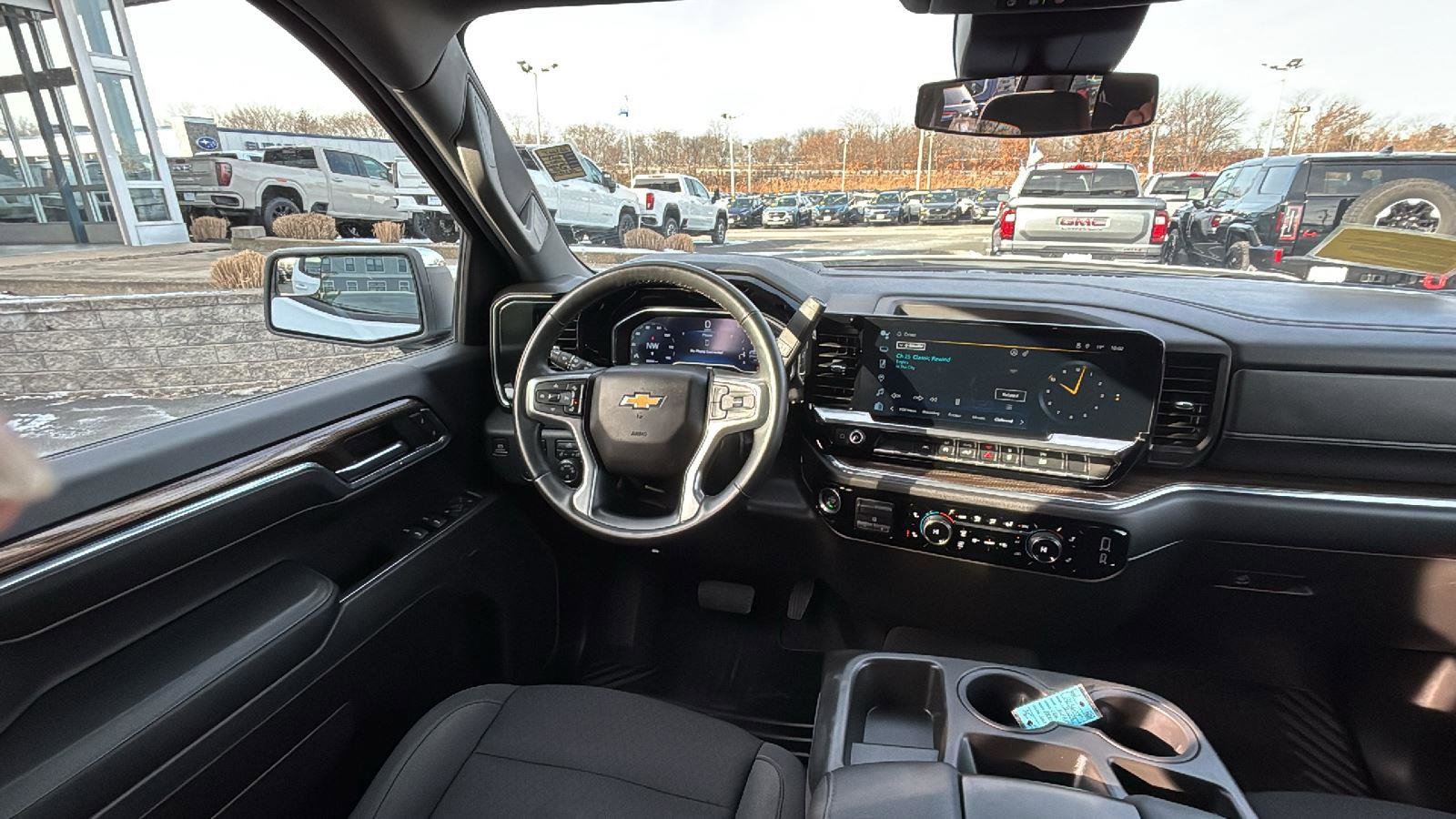 Used 2023 Chevrolet Silverado 1500 LT image 26