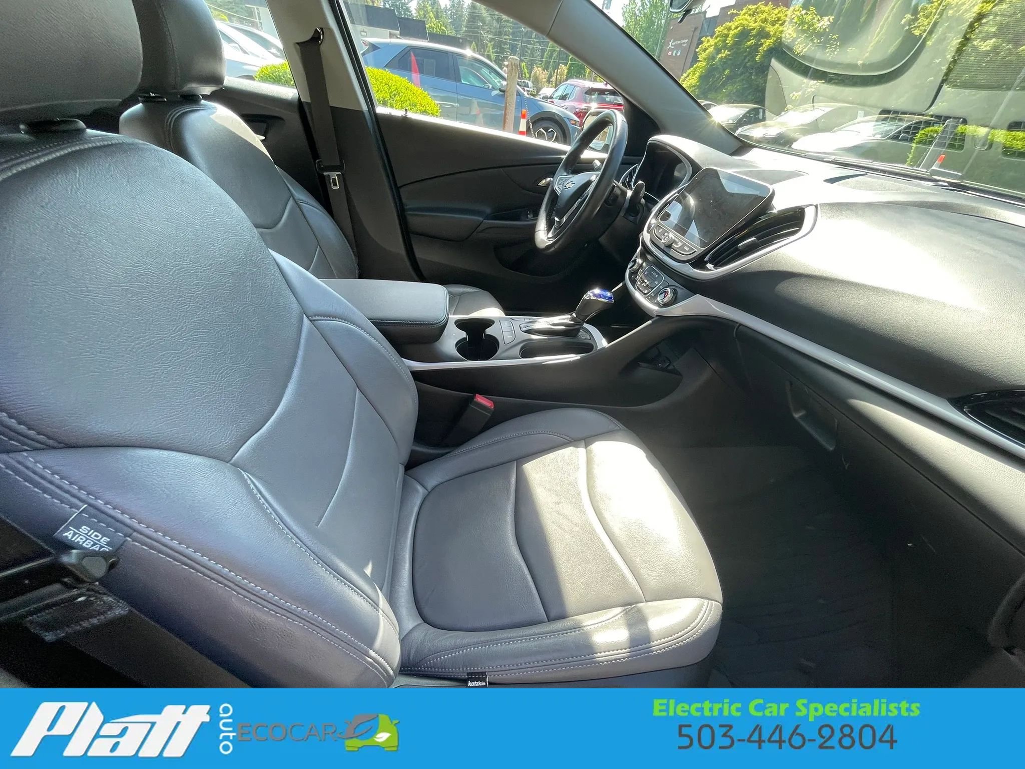 Used 2018 Chevrolet Volt LT w/ Comfort Package FWD image 52