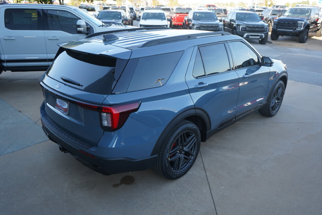 New 2027 Ford Explorer ST-Line w/ Premium Package AWD/4WD image 15