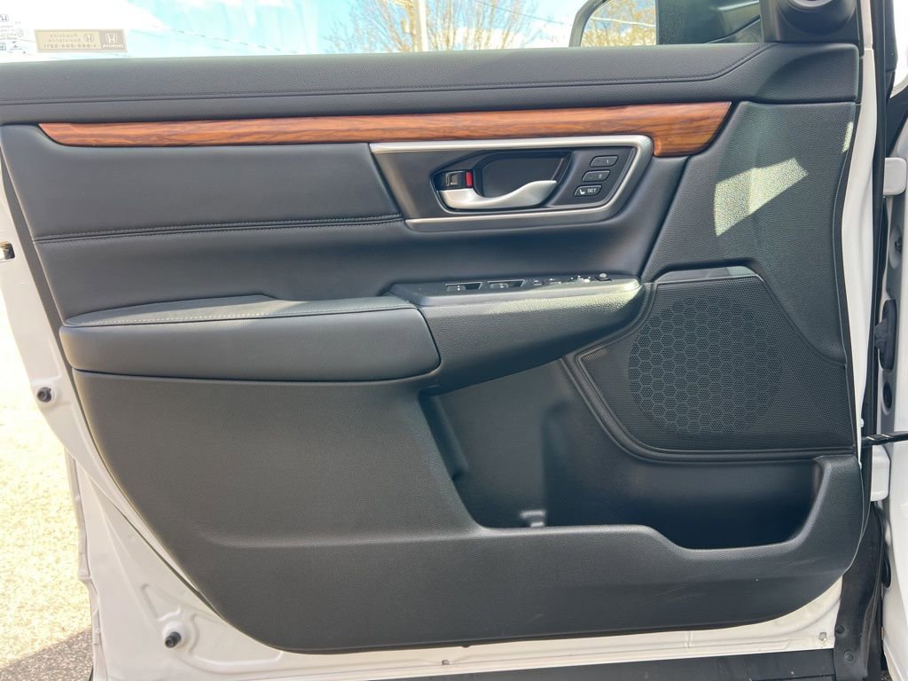 Used 2021 Honda CR-V Touring image 10