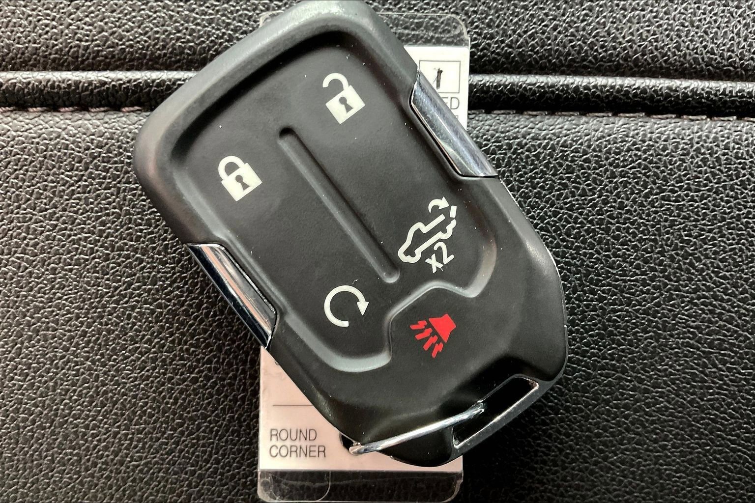 Used 2021 Chevrolet Silverado 1500 LTZ image 24