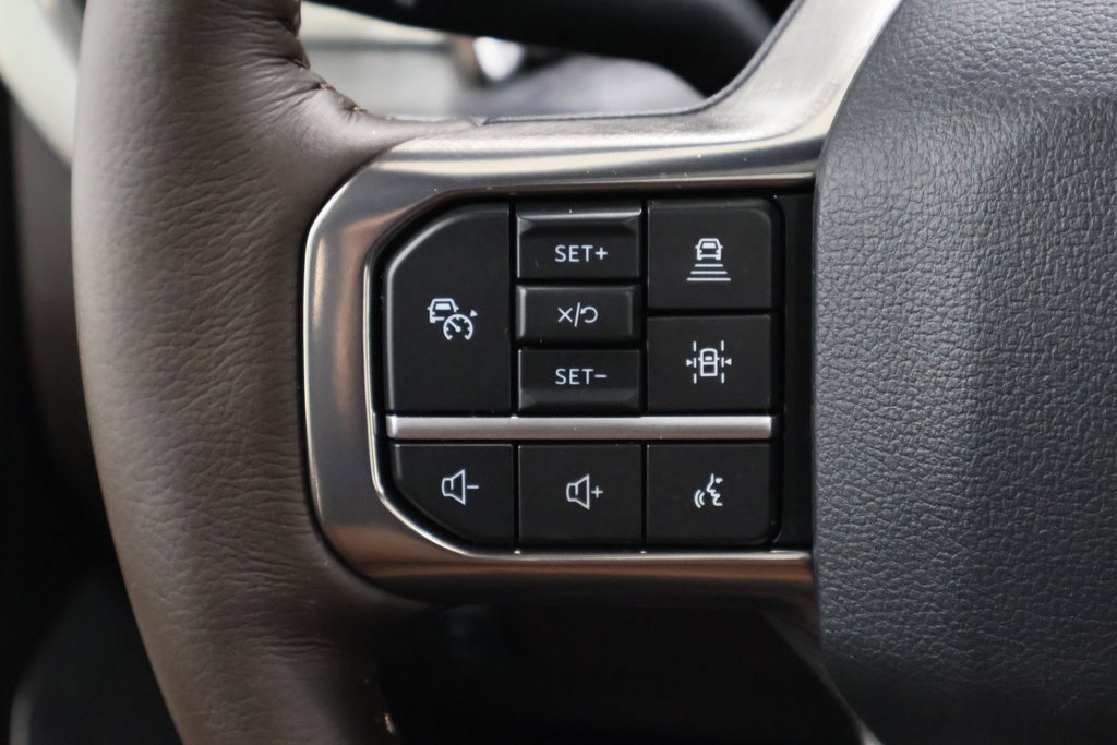 New 2025 Ford F350 King Ranch w/ Chrome Package image 20