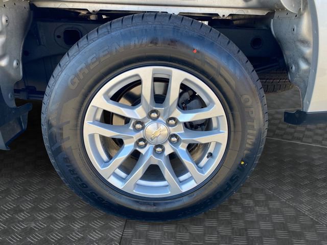 Used 2021 Chevrolet Silverado 1500 LT image 32