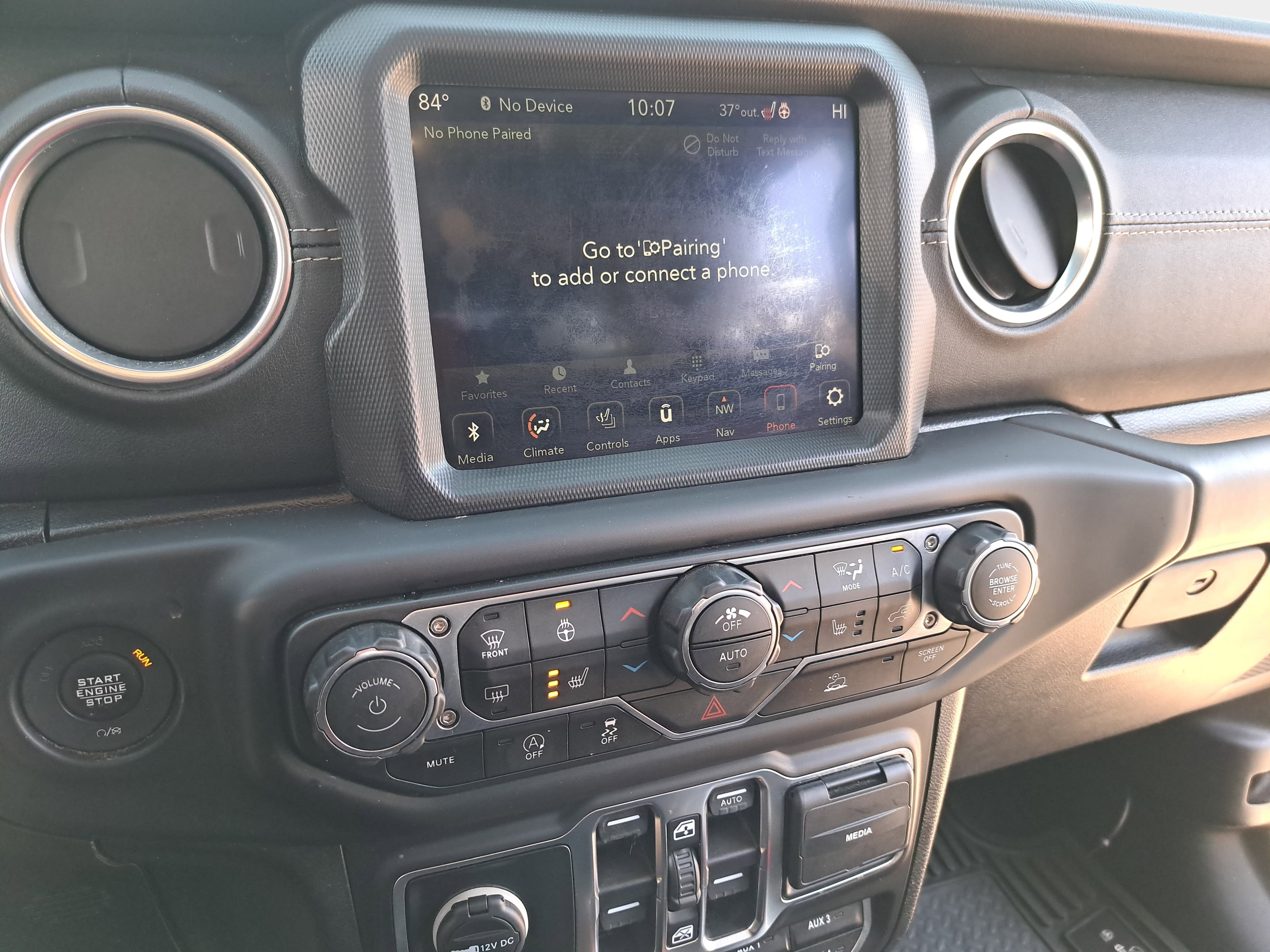 Used 2020 Jeep Gladiator Overland image 18