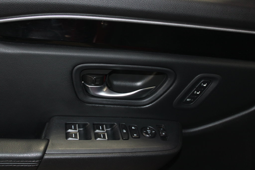 Used 2024 Honda Pilot EX-L image 6