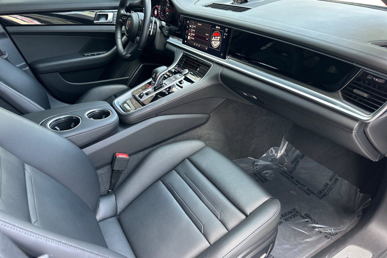 Certified 2023 Porsche Panamera 4S AWD/4WD image 16