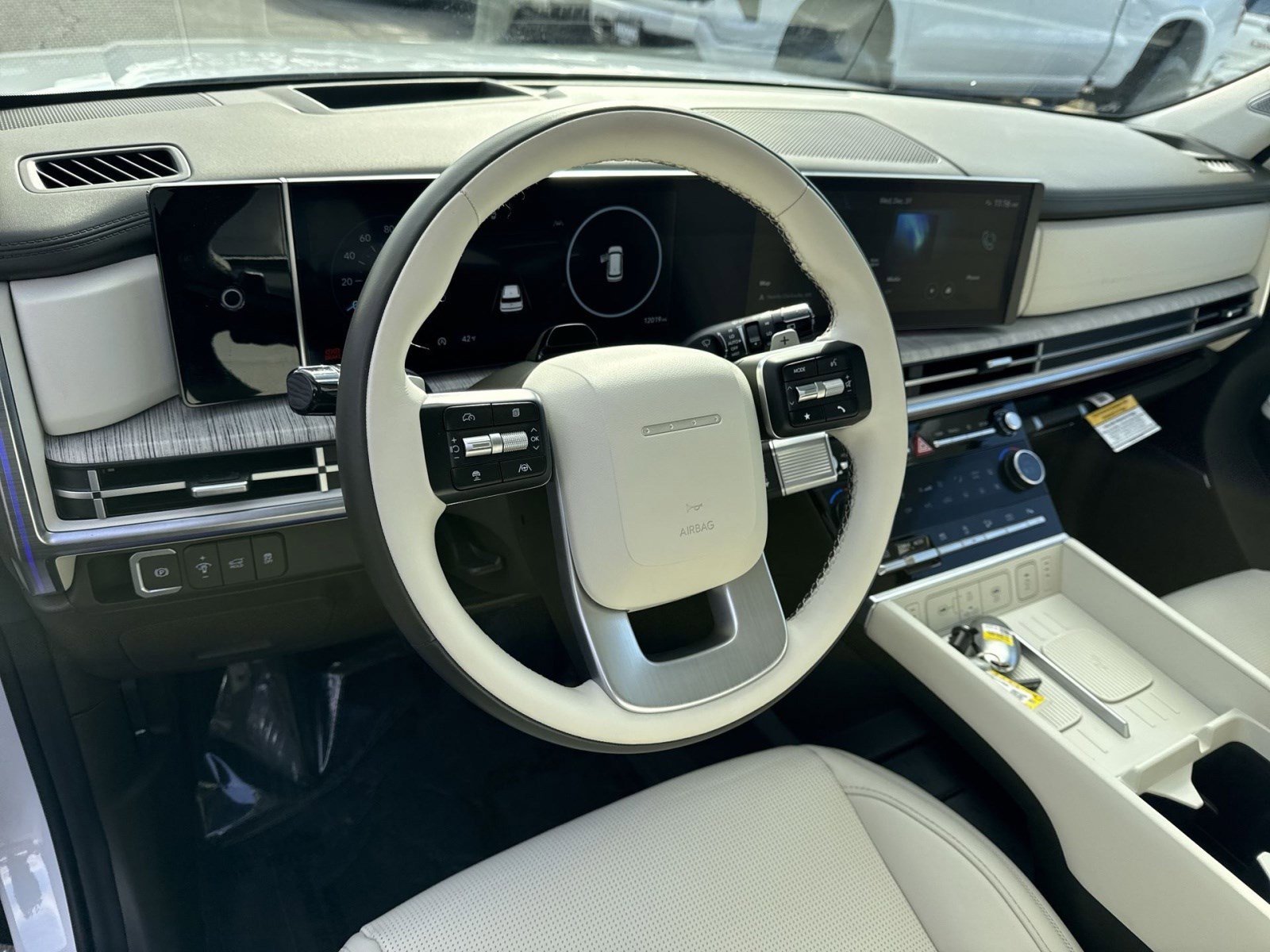 Used 2025 Hyundai Santa Fe Calligraphy image 15