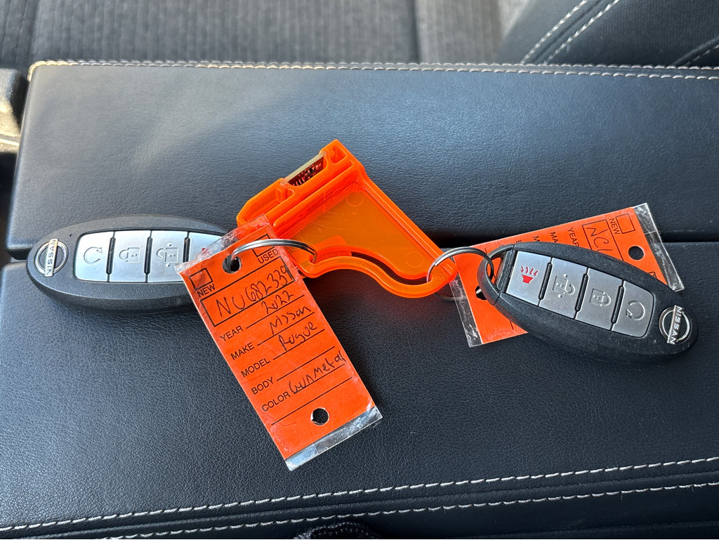 Used 2022 Nissan Rogue SV image 31