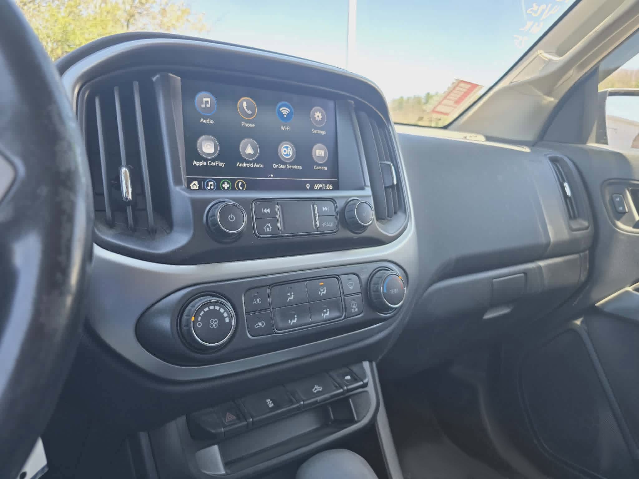 Used 2022 Chevrolet Colorado LT w/ LT Convenience Package AWD/4WD image 19