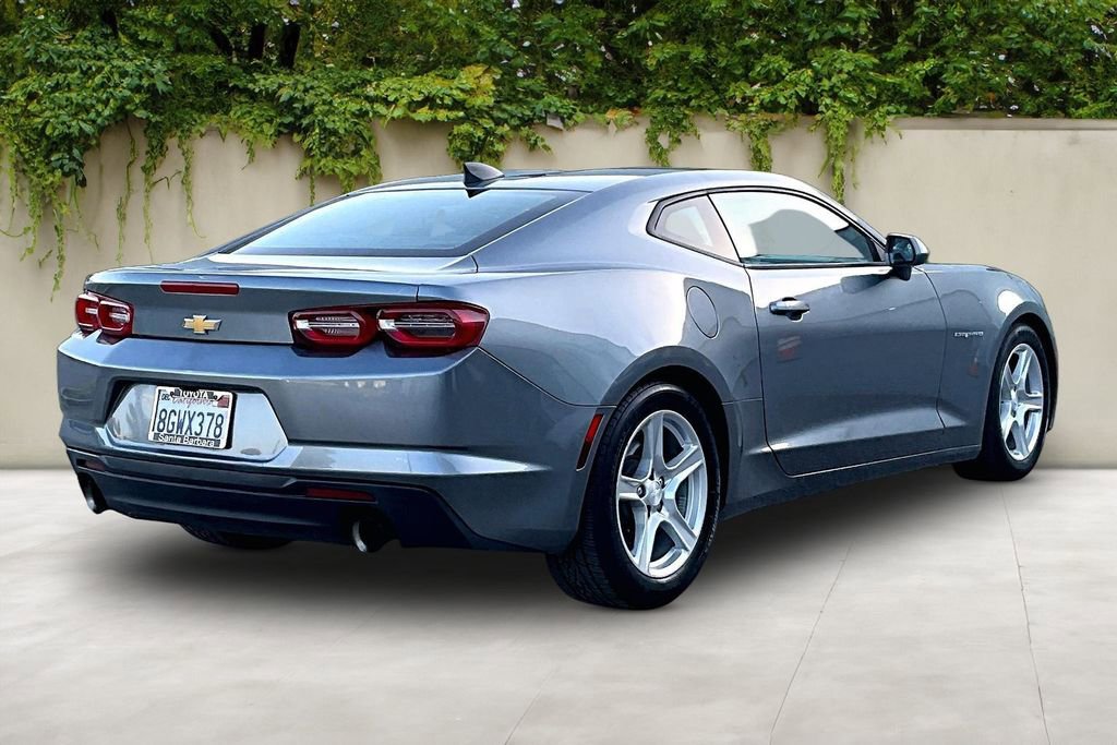 Used 2019 Chevrolet Camaro LT w/ LPO, Camaro Logo Package RWD image 5