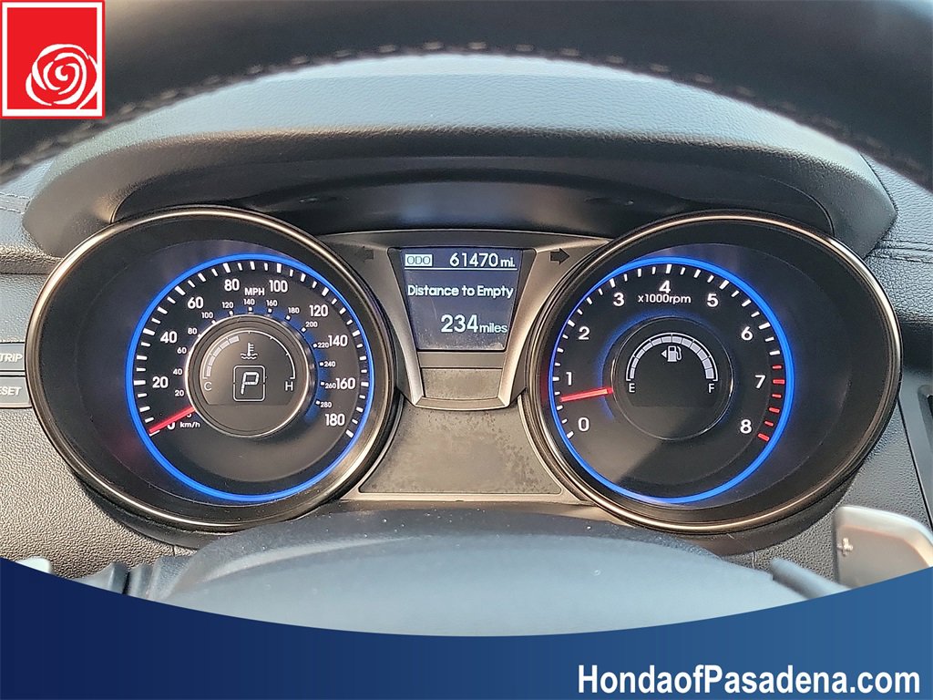 Used 2016 Hyundai Genesis 3.8 image 13