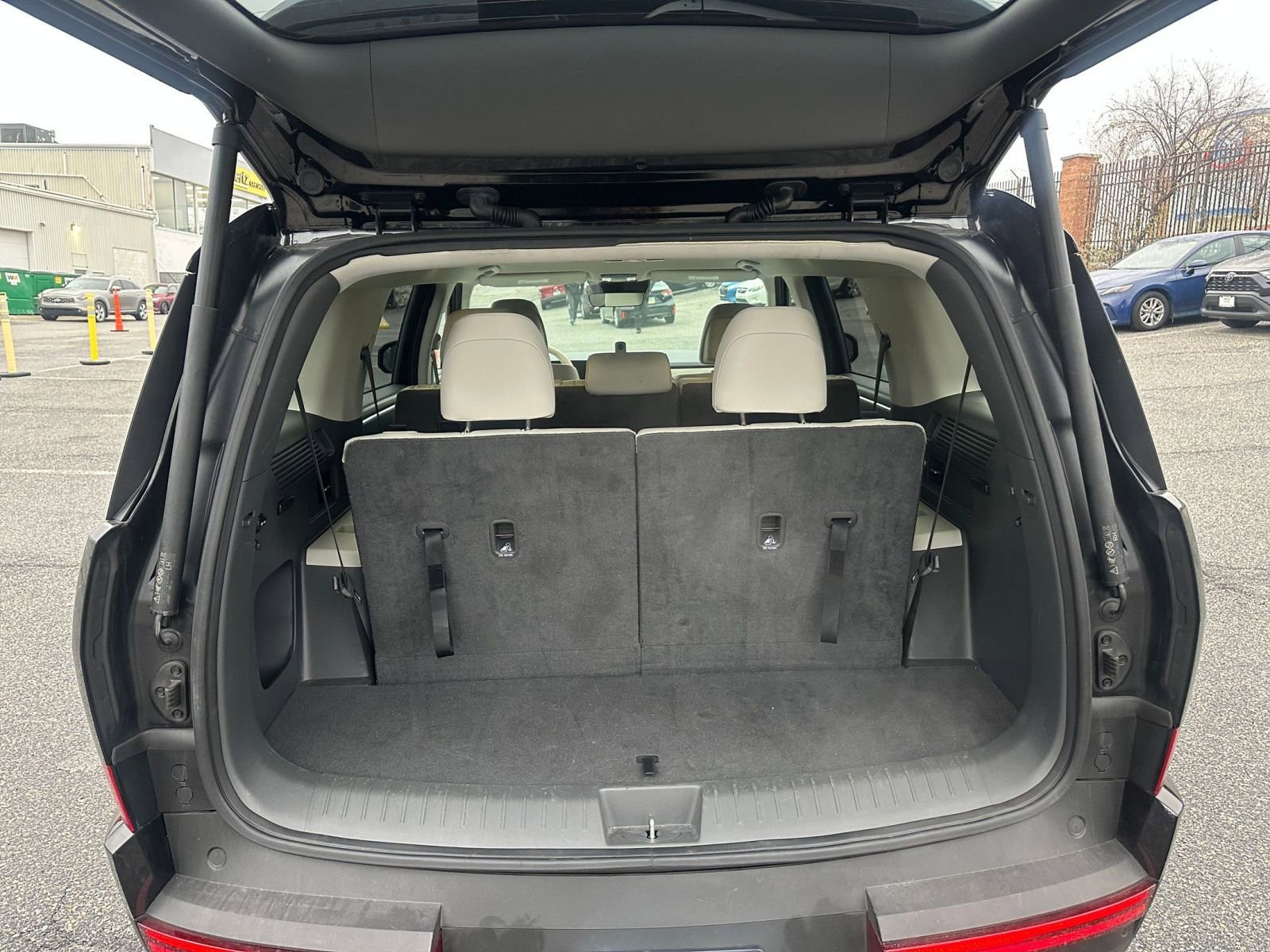 Used 2025 Hyundai Santa Fe SEL image 31