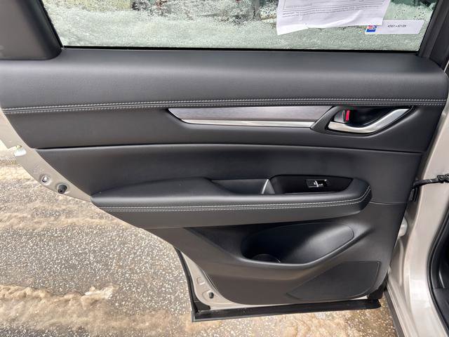 Used 2025 MAZDA CX-5 AWD 2.5 S w/ Premium Plus Pkg image 12