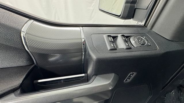 Used 2016 Ford F150 XLT w/ Equipment Group 302A Luxury AWD/4WD image 18