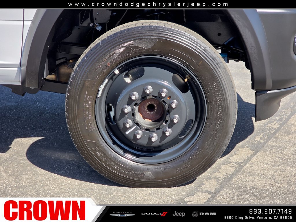 Used 2025 RAM 4500 Tradesman RWD image 9