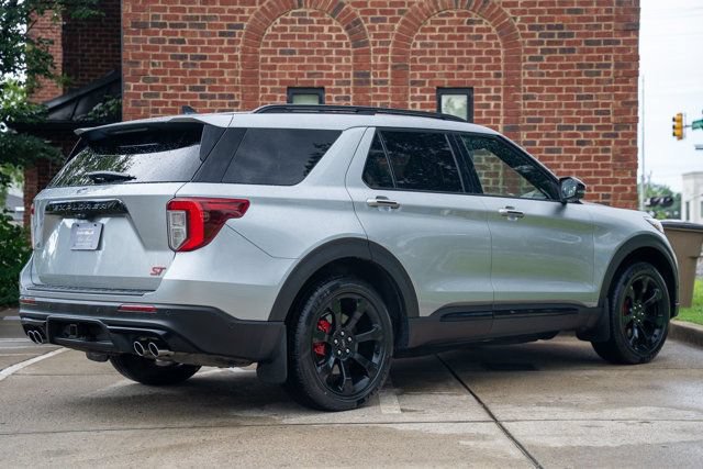 Used 2022 Ford Explorer ST w/ Equipment Group 401A AWD/4WD image 5