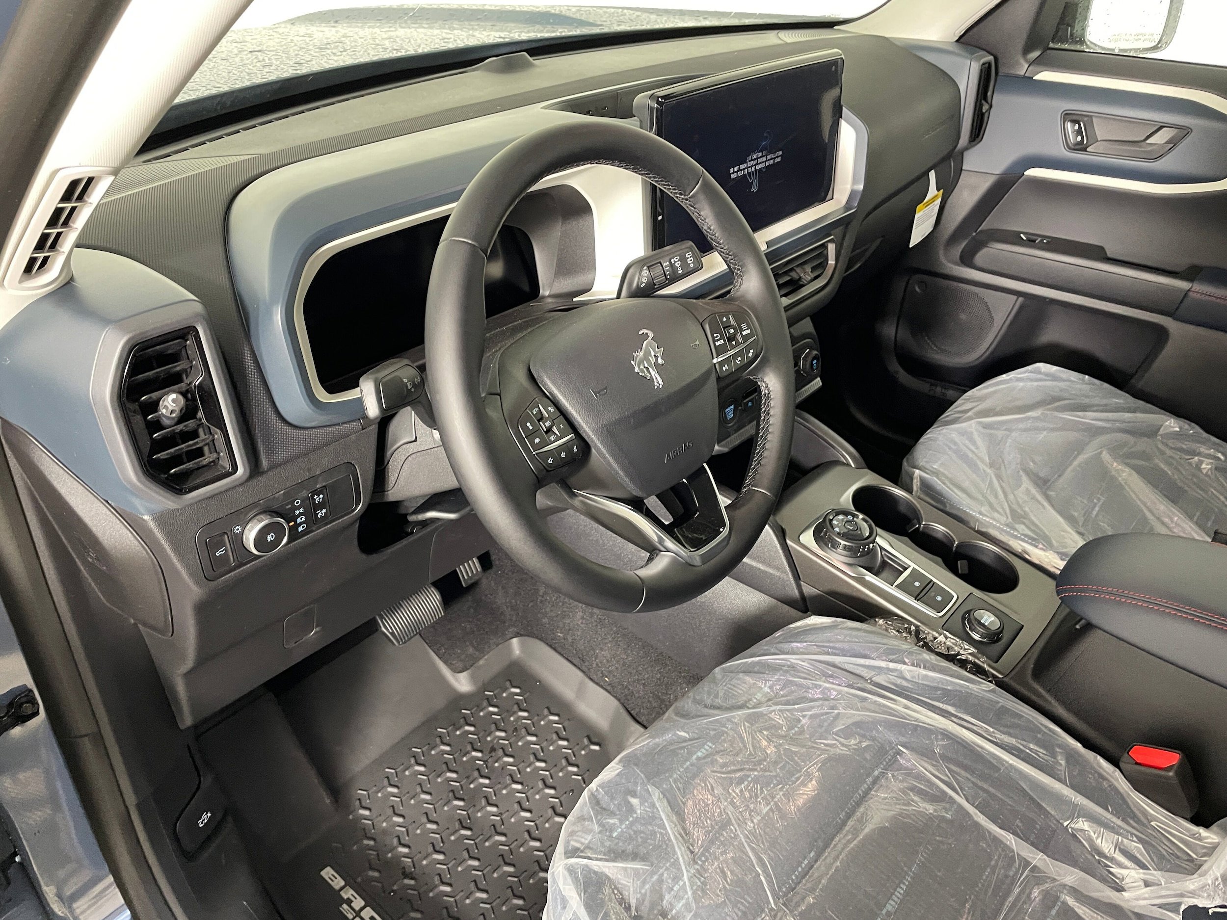 New 2025 Ford Bronco Sport Heritage w/ Convenience Package image 3