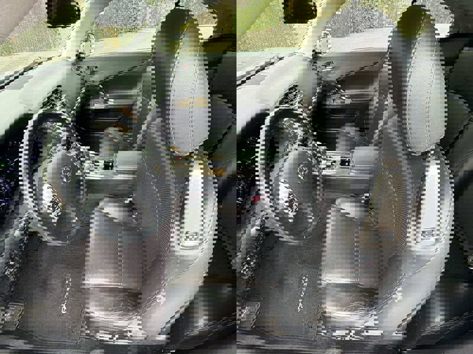 Used 2012 Lexus IS 250C image 3