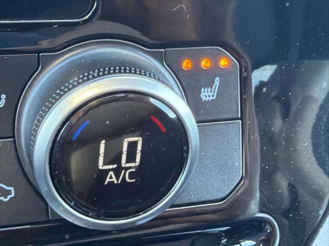 Certified 2025 Toyota Highlander XLE FWD image 22