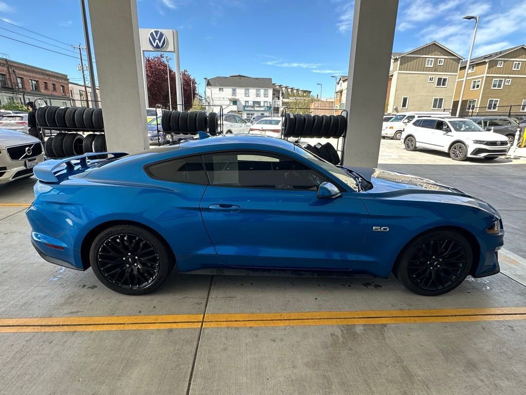 Used 2020 Ford Mustang GT Premium w/ GT Performance Package RWD image 8