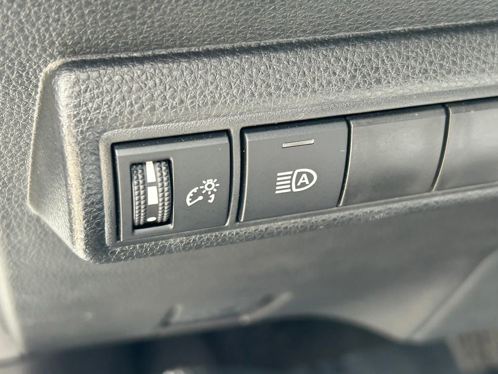 Certified 2026 Toyota Corolla SE w/ SE Package FWD image 23
