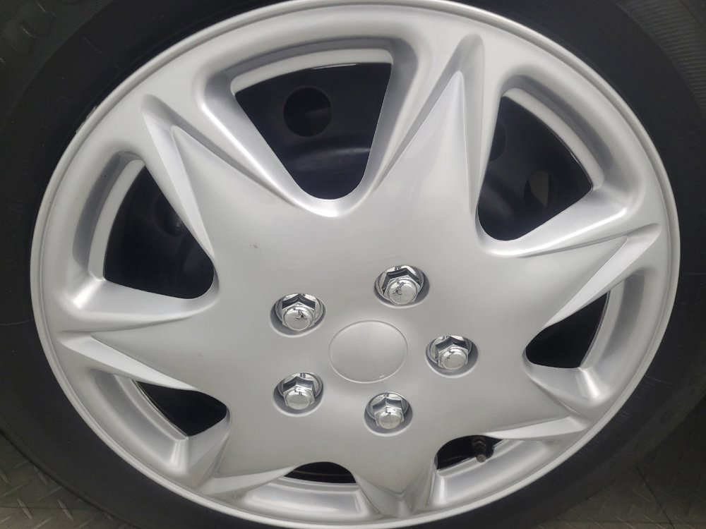 Used 2022 Toyota Corolla LE FWD image 31