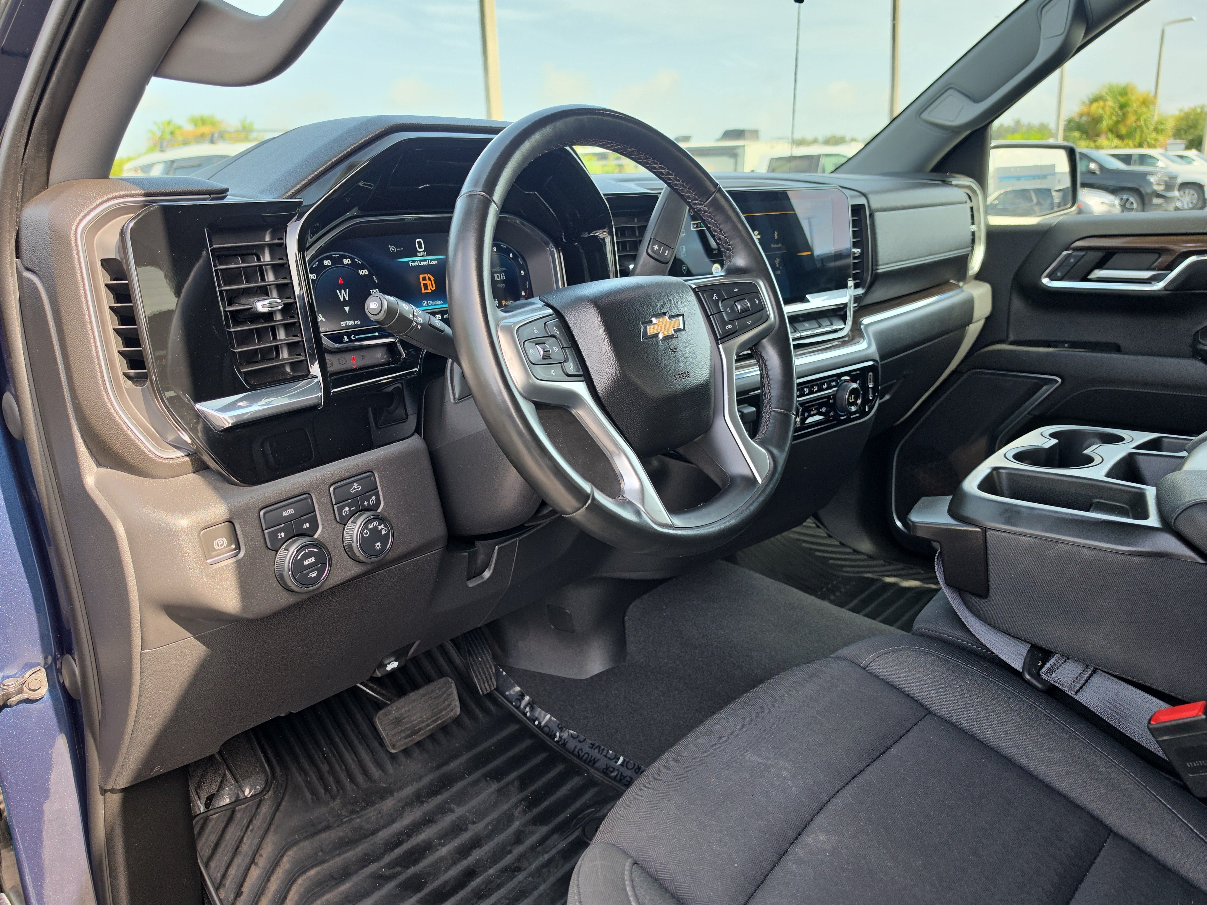 Certified 2023 Chevrolet Silverado 1500 LT AWD/4WD image 15