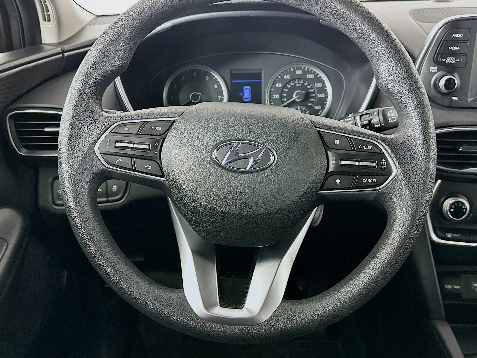 Used 2019 Hyundai Santa Fe SE FWD image 18