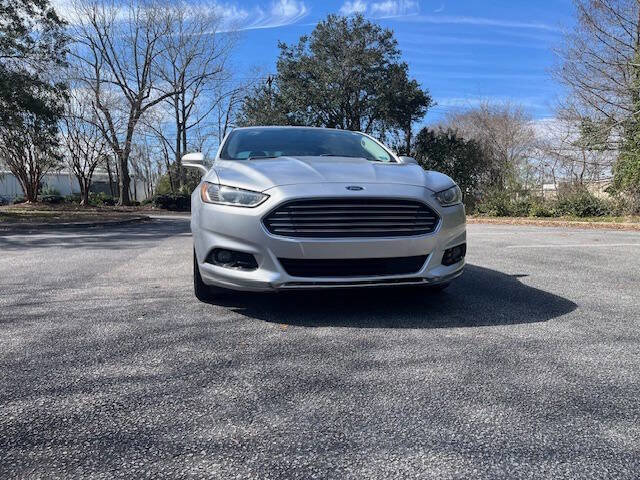 Used 2015 Ford Fusion Energi SE image 2