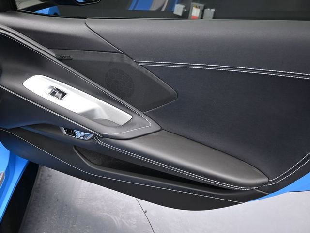 Used 2023 Chevrolet Corvette Stingray Convertible w/ Battery Protection Package image 31