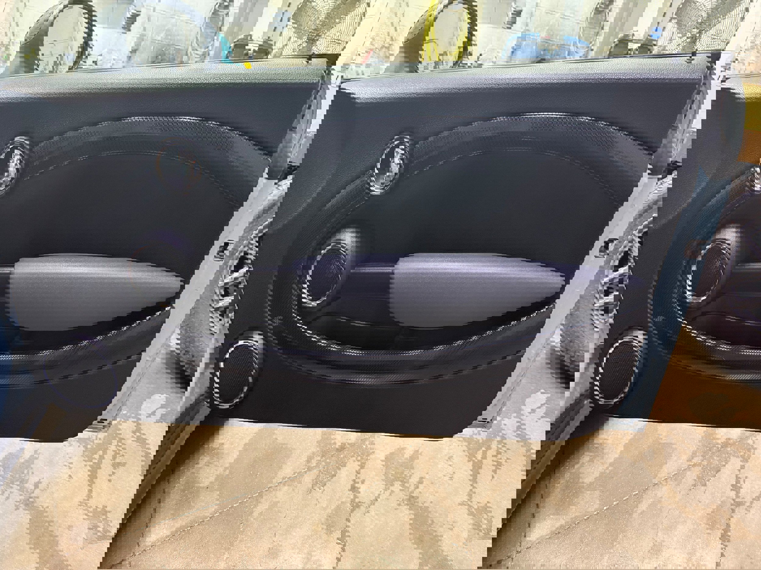 Used 2011 MINI Cooper S image 8