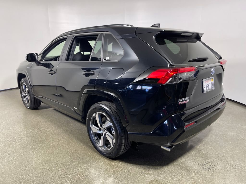 Certified 2023 Toyota RAV4 SE image 5