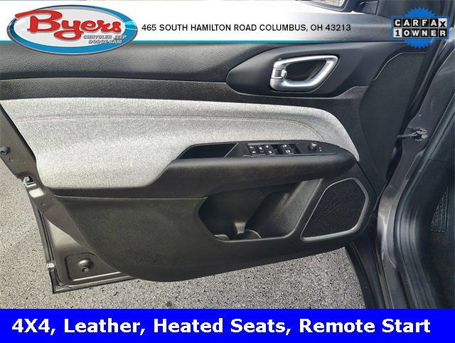 Used 2022 Jeep Compass Latitude image 11