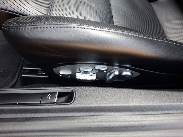 Used 2015 Porsche 911 Carrera 4 GTS image 18