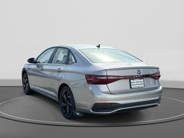 New 2026 Volkswagen Jetta SE image 3