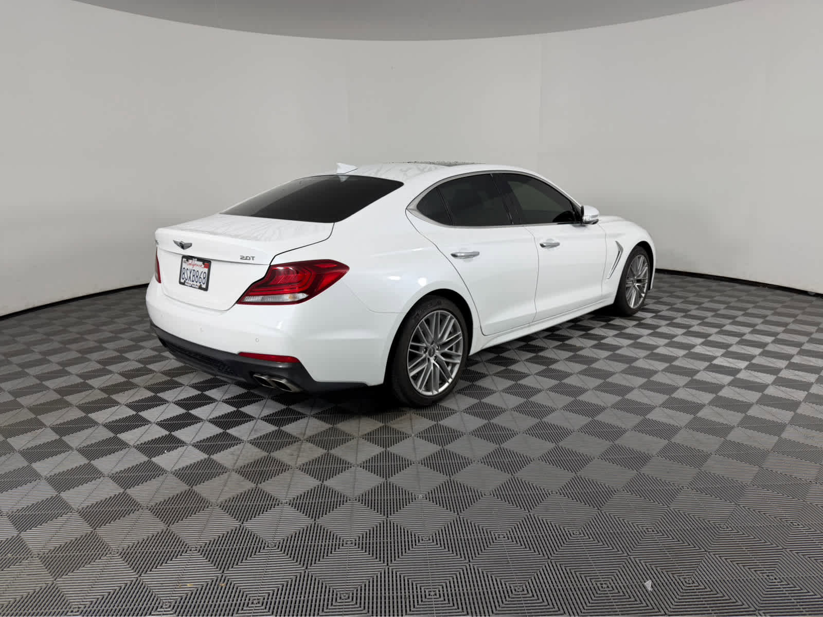 Used 2021 Genesis G70 2.0T w/ Elite Package image 3